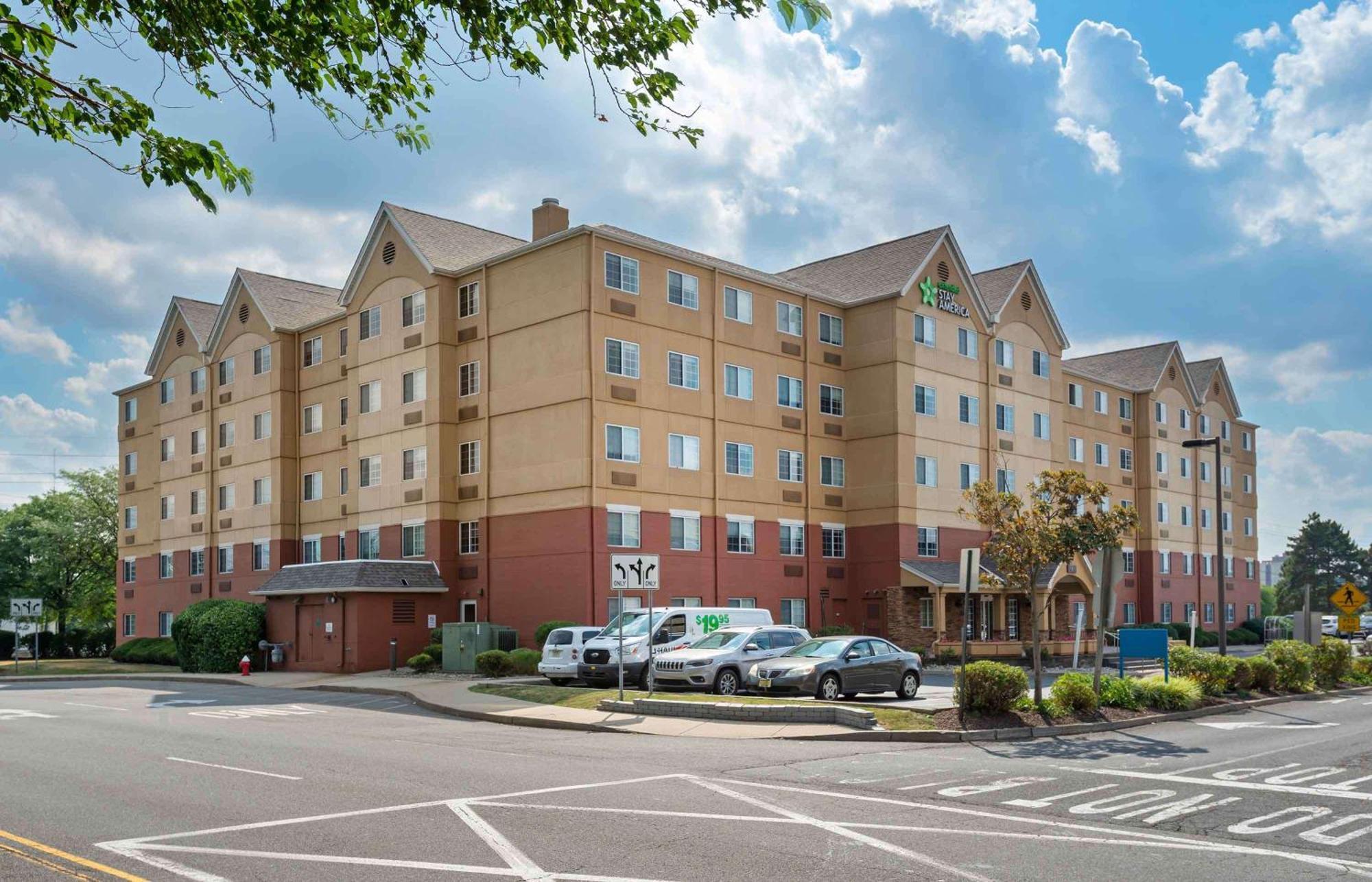 Extended Stay America Suites - Secaucus - New York City Area Exterior photo